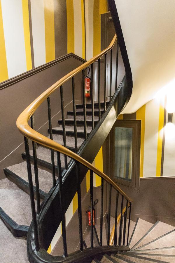 Pratic Hotel Париж Экстерьер фото