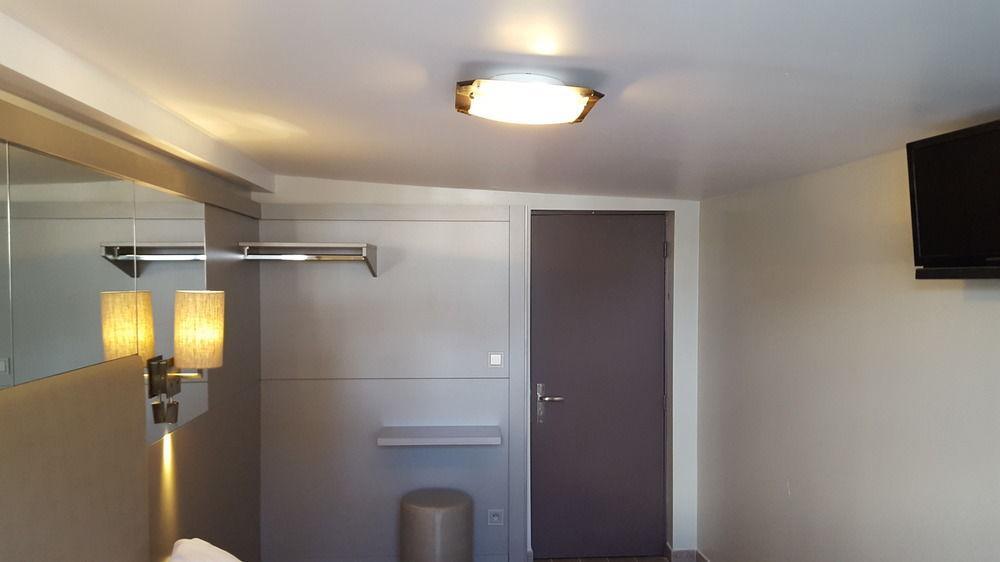 Pratic Hotel Париж Экстерьер фото