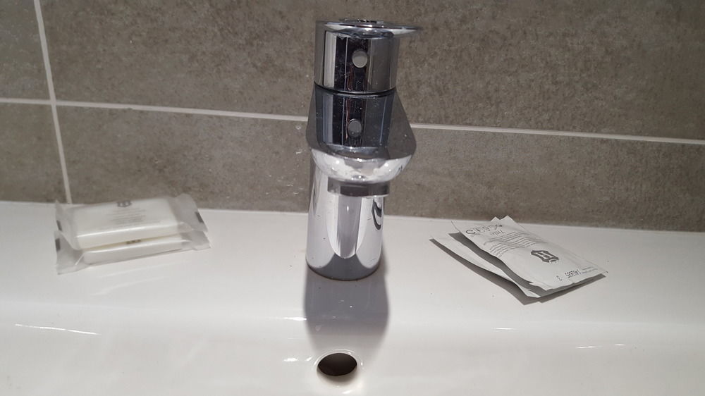 Pratic Hotel Париж Экстерьер фото