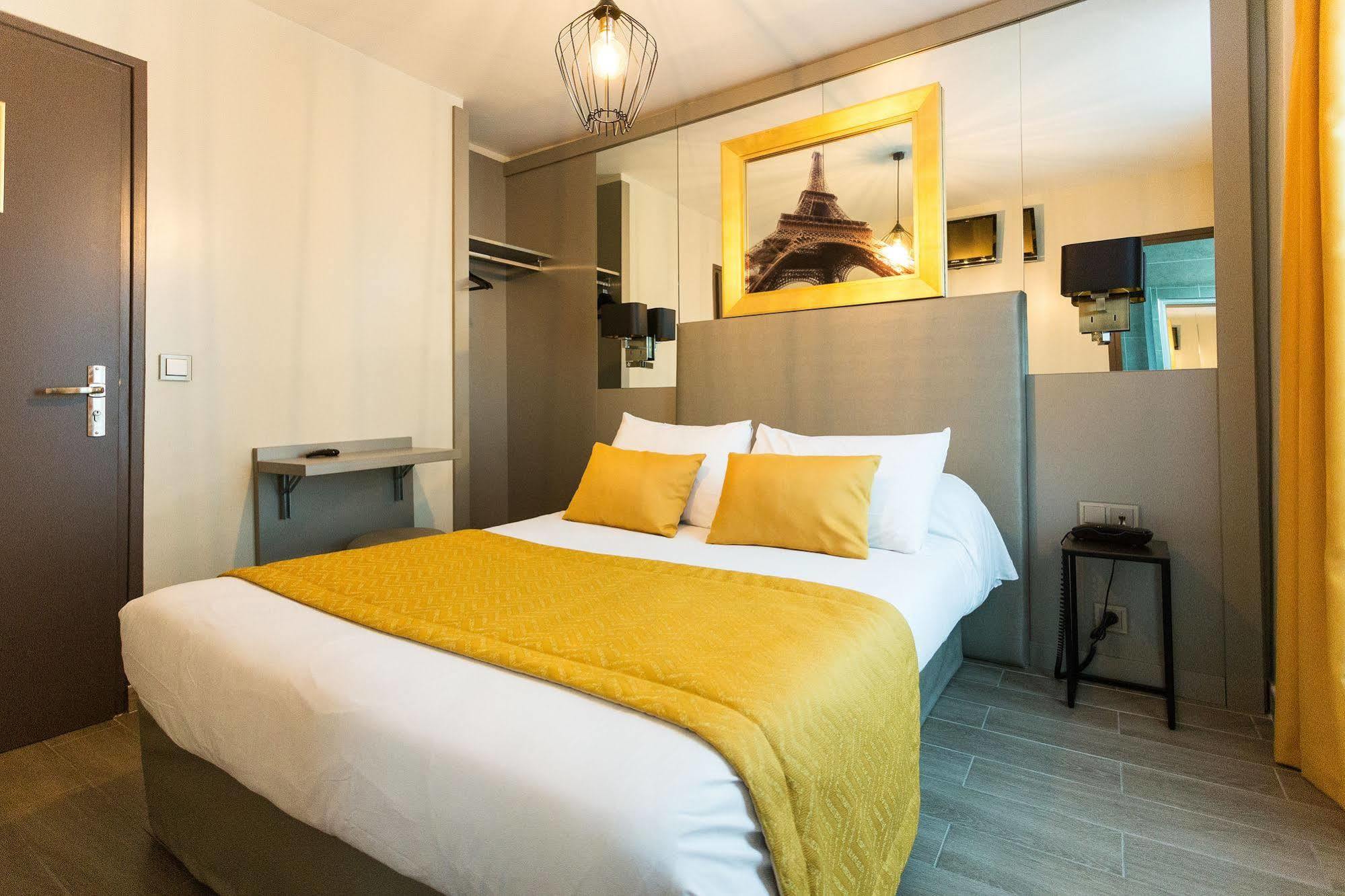 Pratic Hotel Париж Экстерьер фото